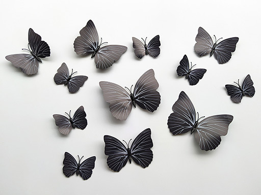 3D dekorace motýli černí se vzorkem, 3D samolepky na zeď motýli černí se vzorkem, 3D nálepky na zeď motýlci černí se vzorkem, 3D dekorace na stěnu motýlci černí se vzorkem
