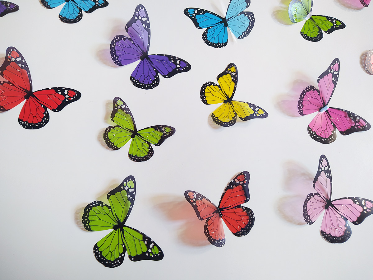 3D dekorace motýlci pestrobarevní, 3D samolepky na zeď motýli pestrobarevní, 3D nálepky na zeď motýlci pestrobarevní, 3D dekorace na stěnu motýlci pestrobarevní