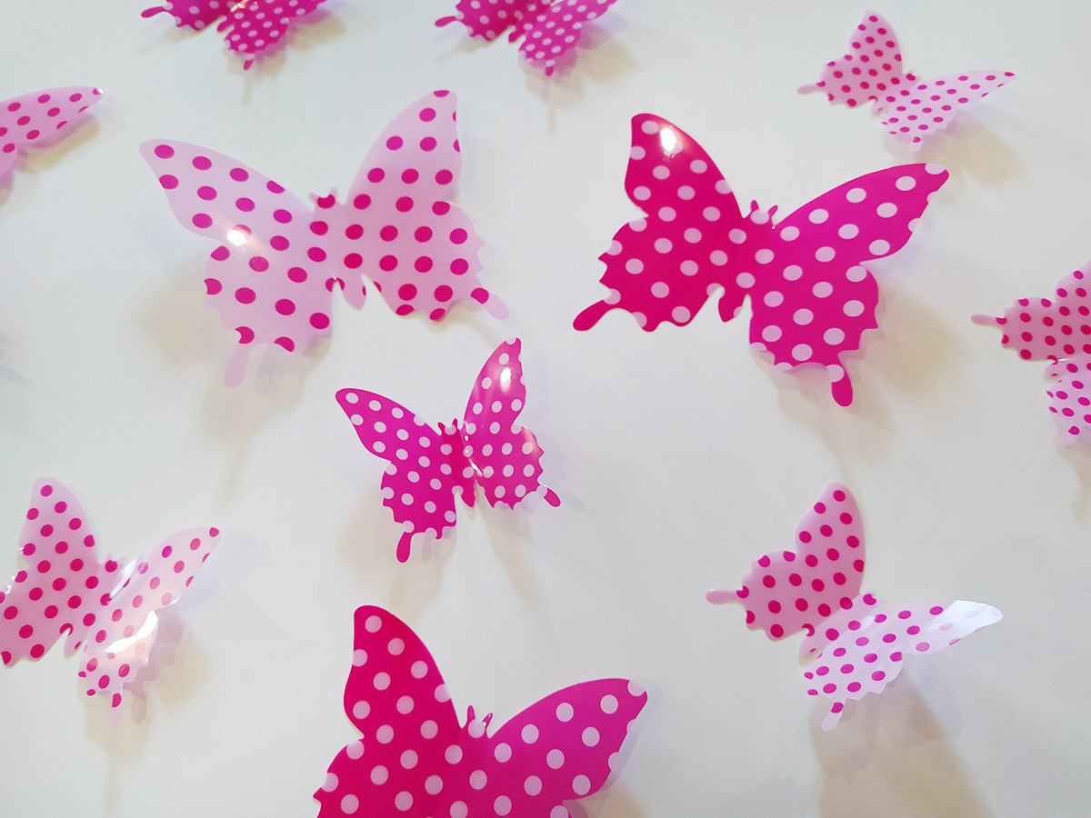 3D dekorace motýli růžoví s puntíky, 3D samolepky na zeď motýli růžoví s puntíky, 3D nálepky na zeď motýlci růžoví s puntíky, 3D dekorace na stěnu motýlci růžoví s puntíky