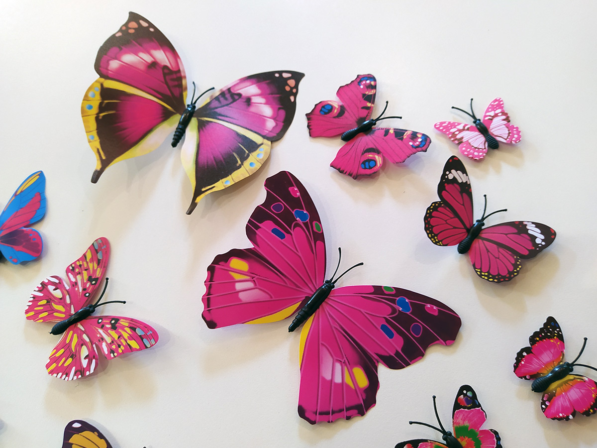 3D dekorace motýli růžoví, 3D samolepky na zeď motýli růžoví, 3D nálepky na zeď motýlci růžoví, 3D dekorace na stěnu motýlci růžoví