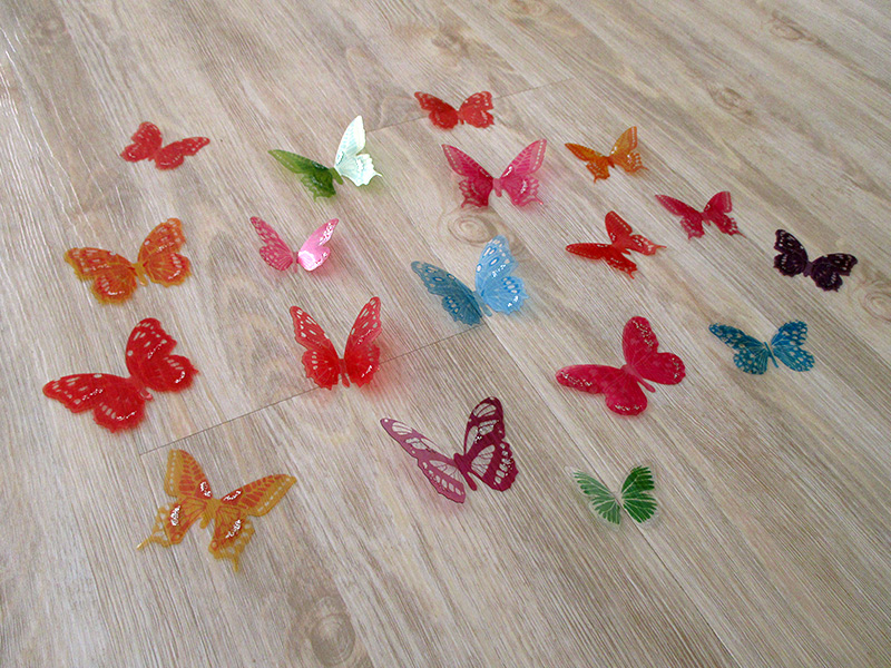 3D dekorace motýlci vícebarevní, 3D samolepky na zeď motýli vícebarevní, 3D nálepky na zeď motýlci vícebarevní, 3D dekorace na stěnu motýlci vícebarevní