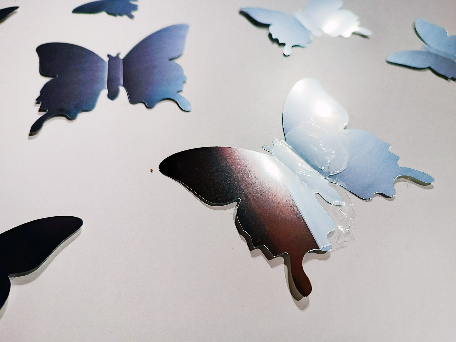 3D dekorace motýli zrcadloví, 3D samolepky na zeď motýli zrcadloví, 3D nálepky na zeď motýlci zrcadloví, 3D dekorace na stěnu motýlci zrcadloví